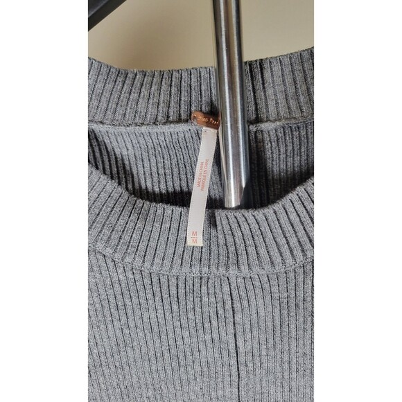 Free People Gray Ribbed‎ Knit Peplum Hem Sweater Tunic Dress Women’s Size M - Picture 2 of 5